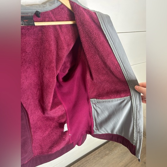Mammut Women’s Full-Zip Fleece Jacket Hooded Burgundy Pink Size L - Picture 4 of 8